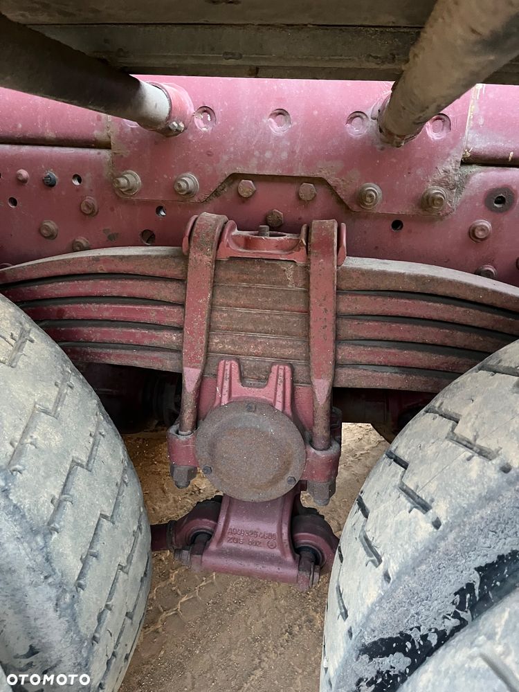 Mercedes-Benz Actros 3348 - 12