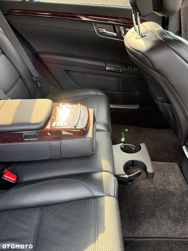 Mercedes-Benz Klasa S 63 AMG L 7G-TRONIC - 21