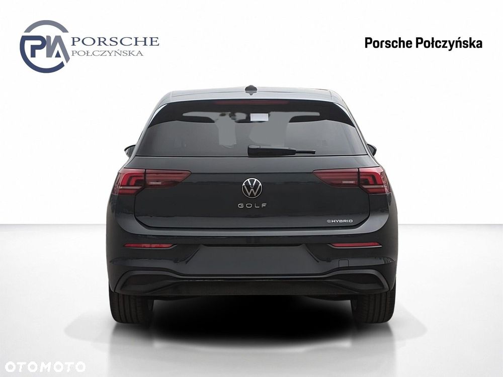 Volkswagen Golf - 5