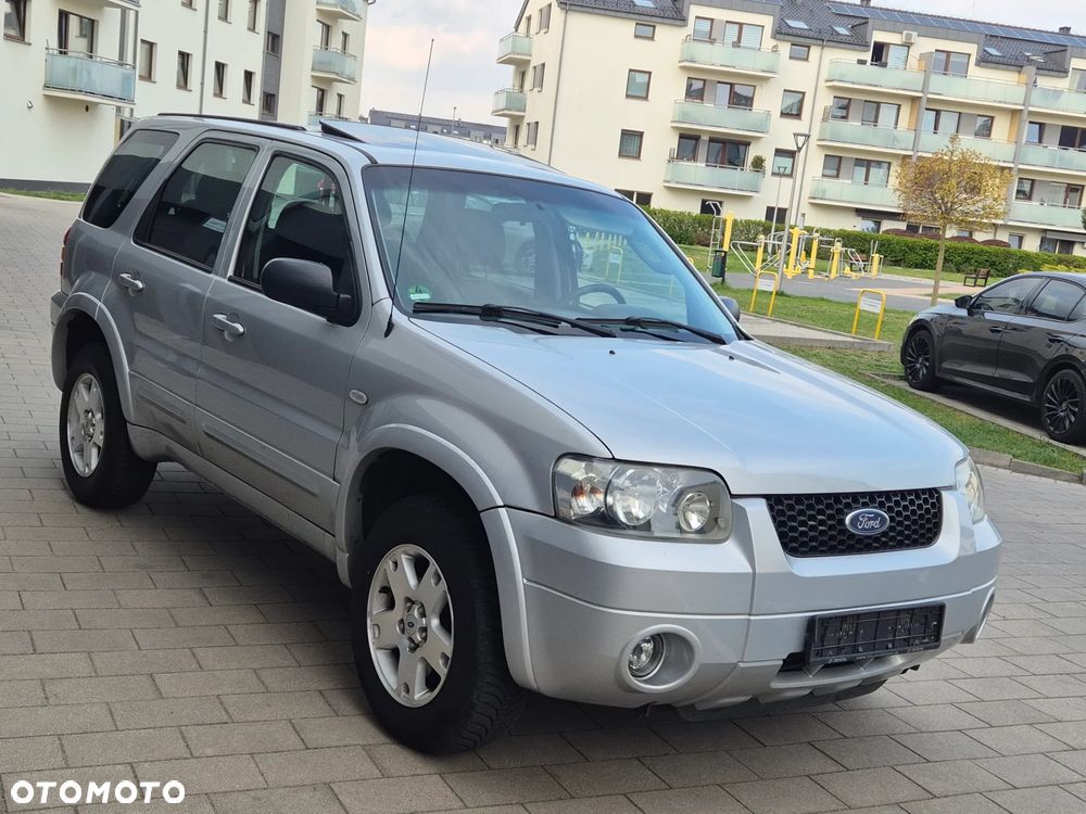 Ford Maverick 3.0 V6 Limited - 3
