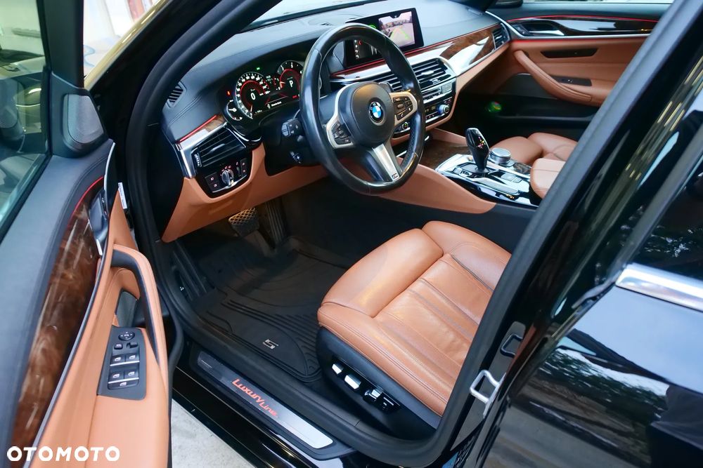 BMW Seria 5 520d Luxury Line - 15