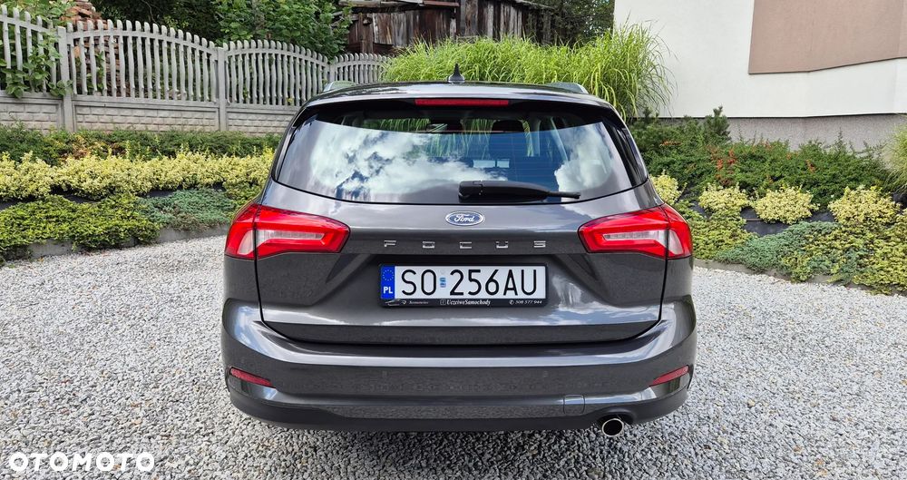 Ford Focus 2.0 EcoBlue Titanium - 5