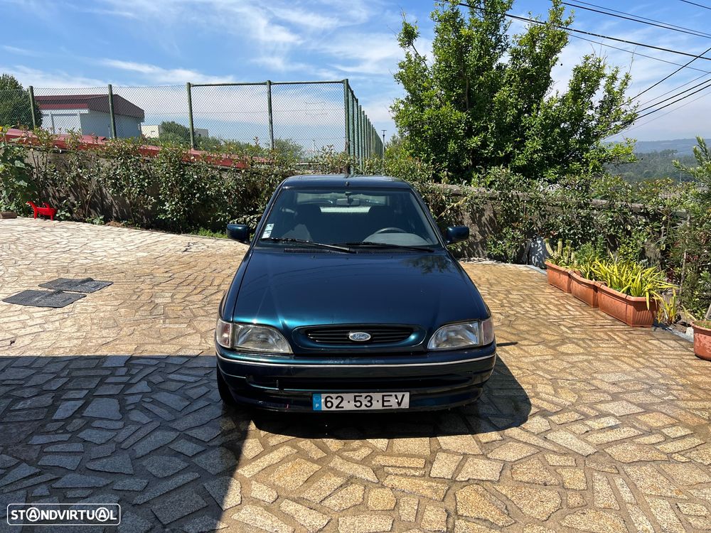 Ford Escort 1.3i Boston - 1