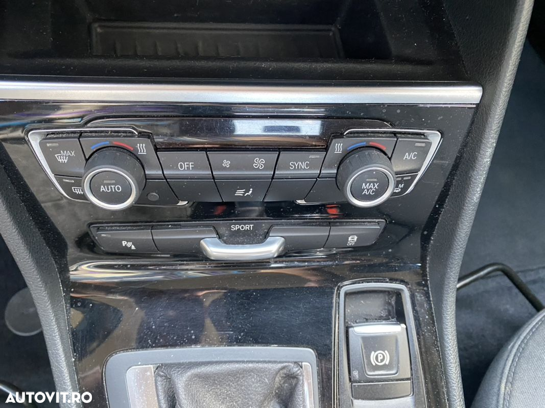 BMW Seria 2 218d Active Tourer Aut. Advantage - 32