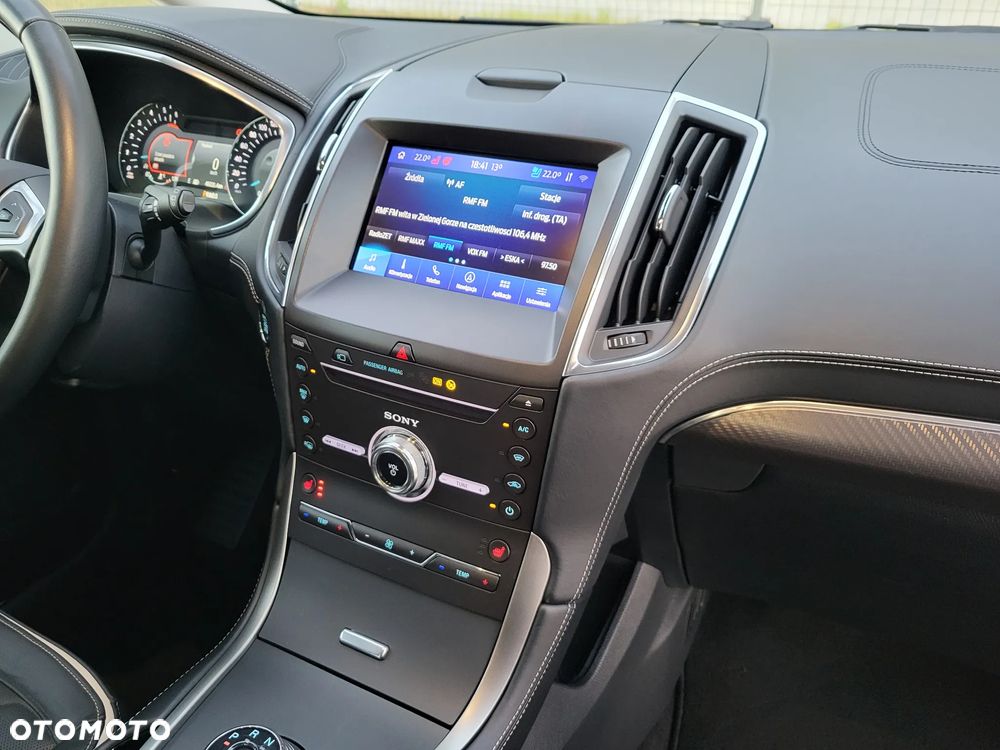 Ford S-Max - 29
