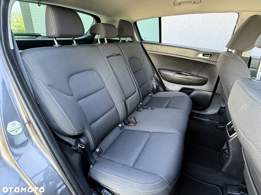 Kia Sportage 1.6 GDI 2WD DREAM-TEAM EDITION - 27