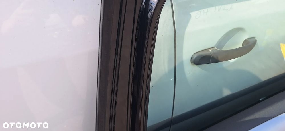 VW Golf VI HB Drzwi Tył Tylnie Prawe Kod Lakieru LC9X - 14