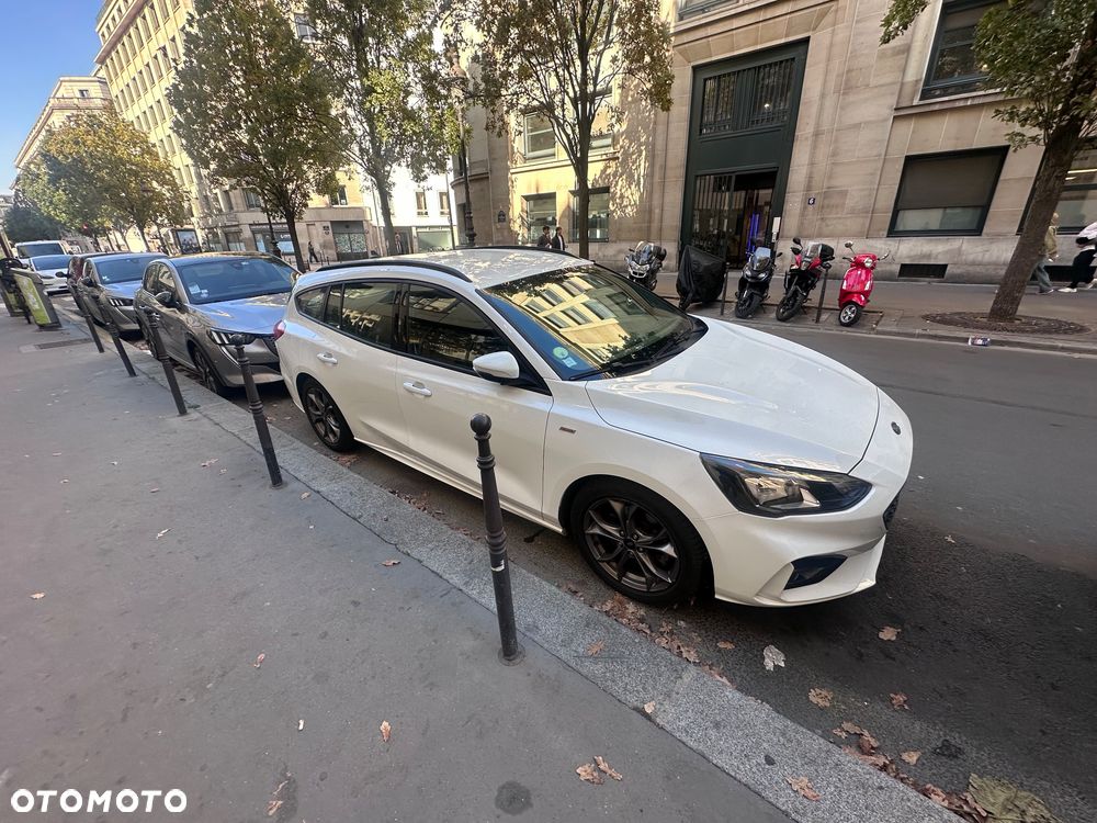 Ford Focus 2021 photo 3