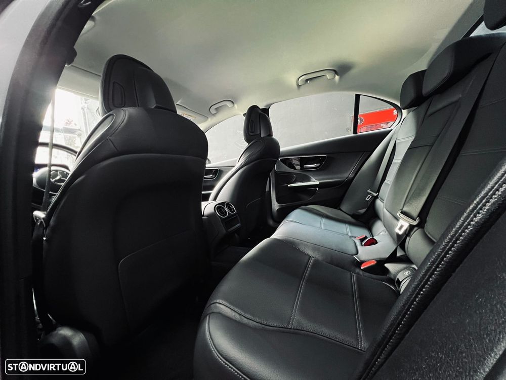 Mercedes-Benz C 220 d Avantgarde - 34