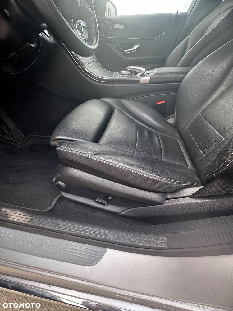 Mercedes-Benz C-Class 2016 photo 5