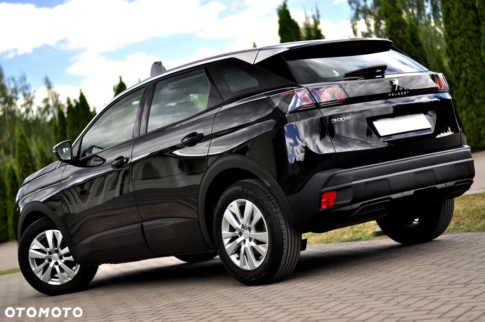 Peugeot 3008 1.2 PureTech Allure S&S - 9