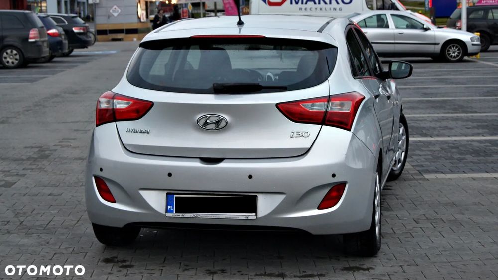 Hyundai i30 1.4 Base - 4