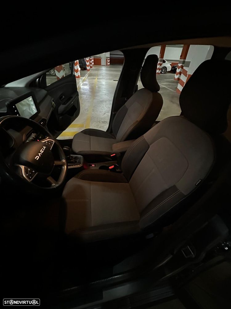 Dacia Jogger 1.6 Extreme 7L - 3