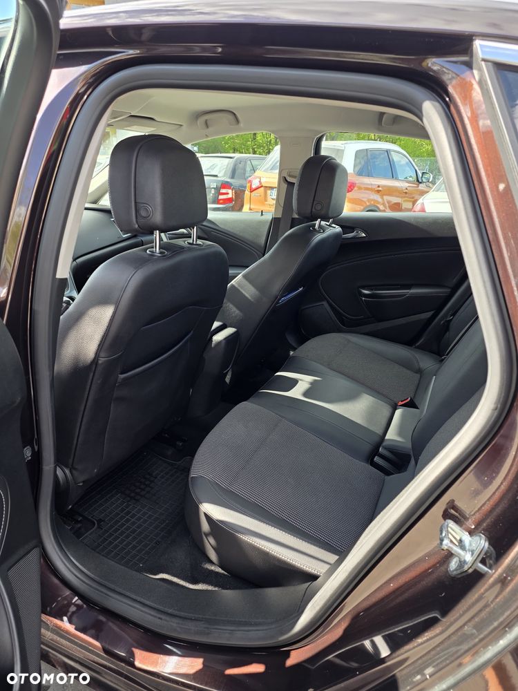 Opel Astra 1.6 - 5