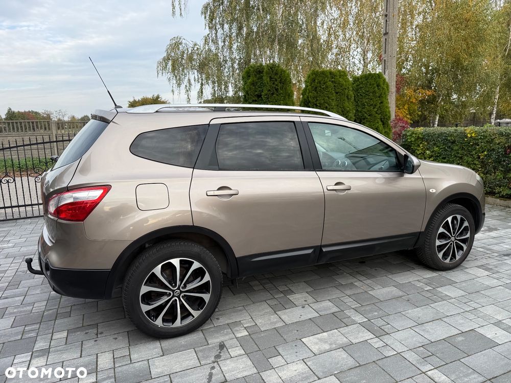 Nissan Qashqai+2 2.0 Tekna - 8