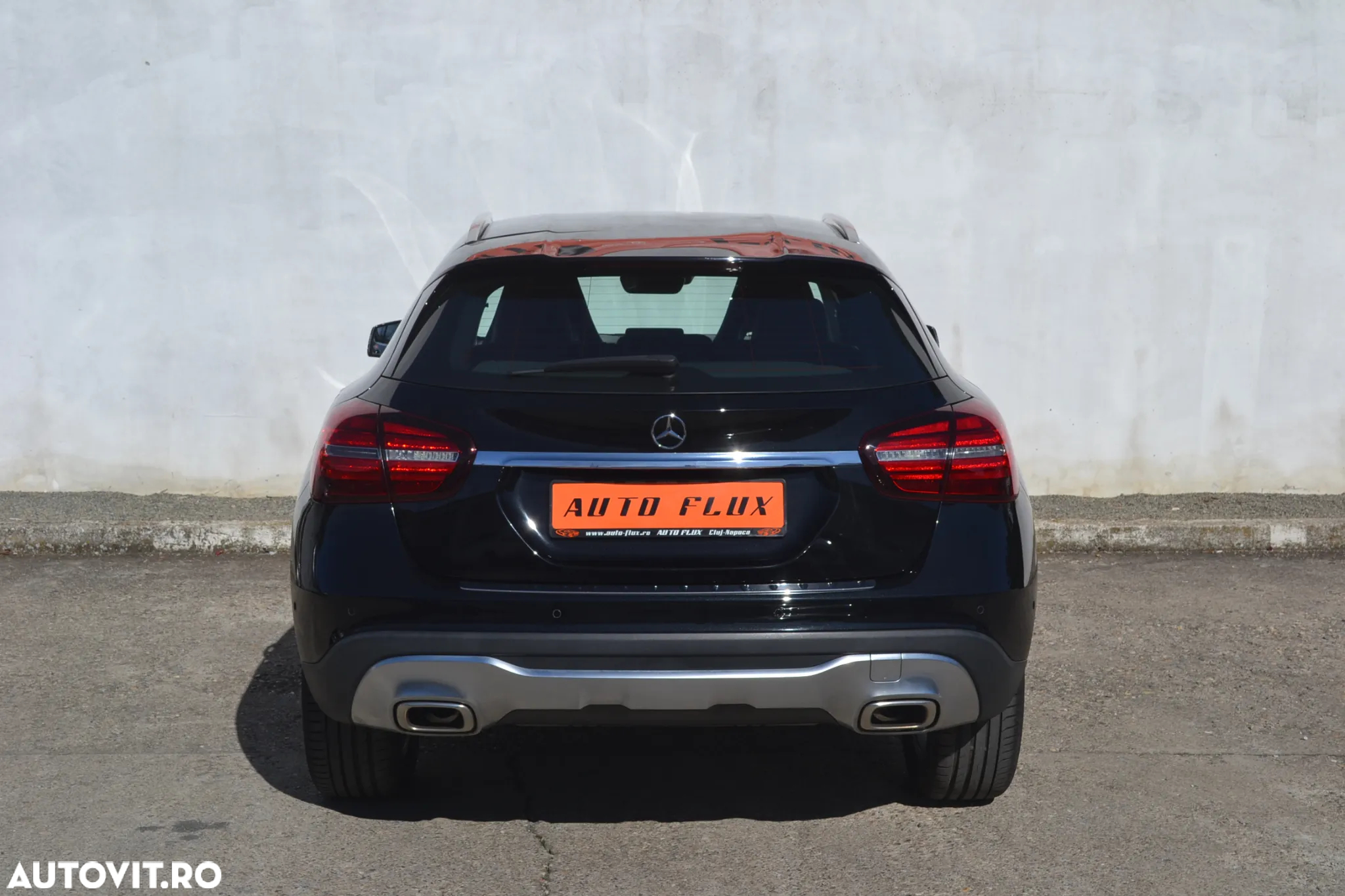 Mercedes-Benz GLA 200 7G-DCT Urban - 5