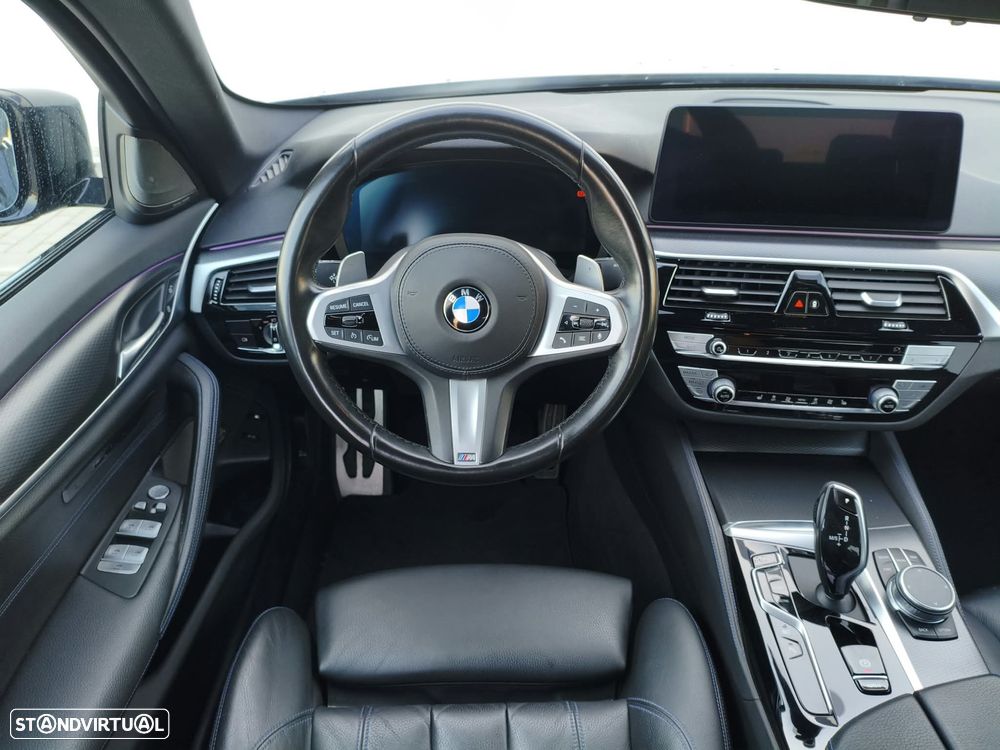 BMW 530 e Pack M - 15