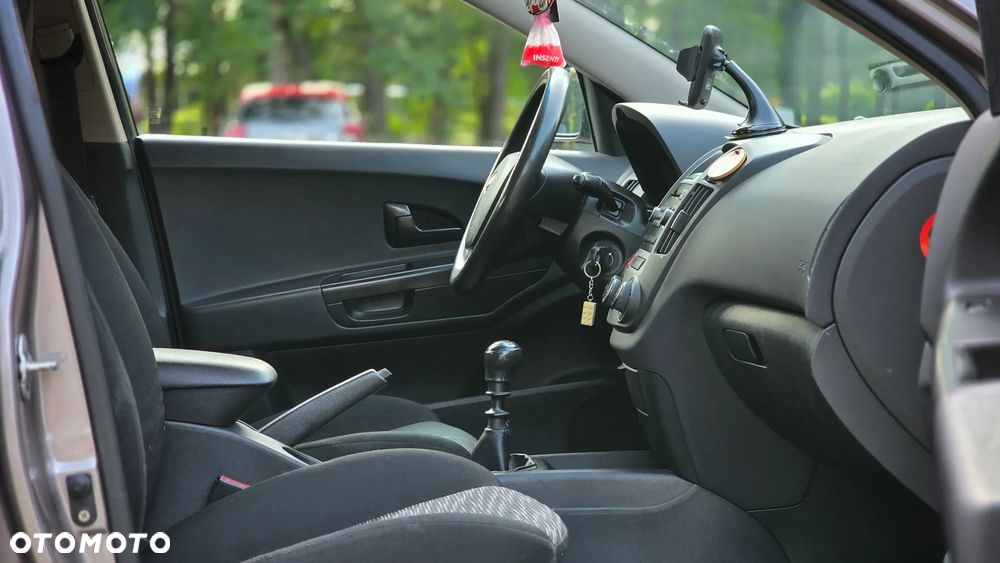 Kia Ceed 1.6 Crdi Comfort - 11