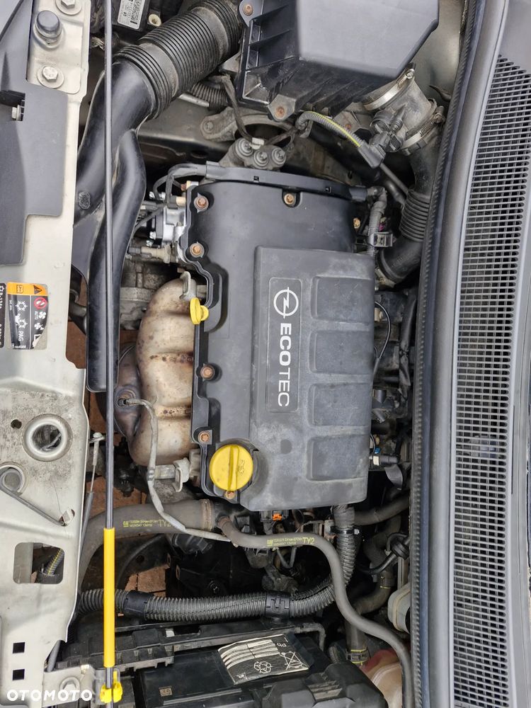 Opel Meriva 1.4 Cosmo - 26
