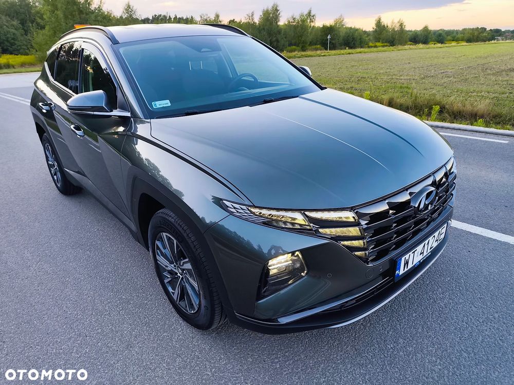 Hyundai Tucson 1.6 T-GDi HEV Executive 2WD - 38