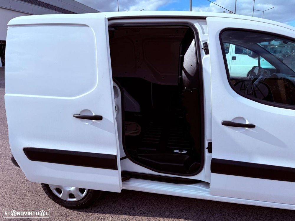 Peugeot Partner Eléctrica L1 Pro 3L - 5