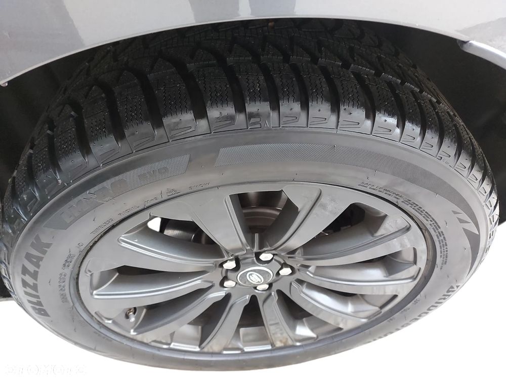 Land Rover Range Rover Velar 2.0 SD4 R-Dynamic - 12