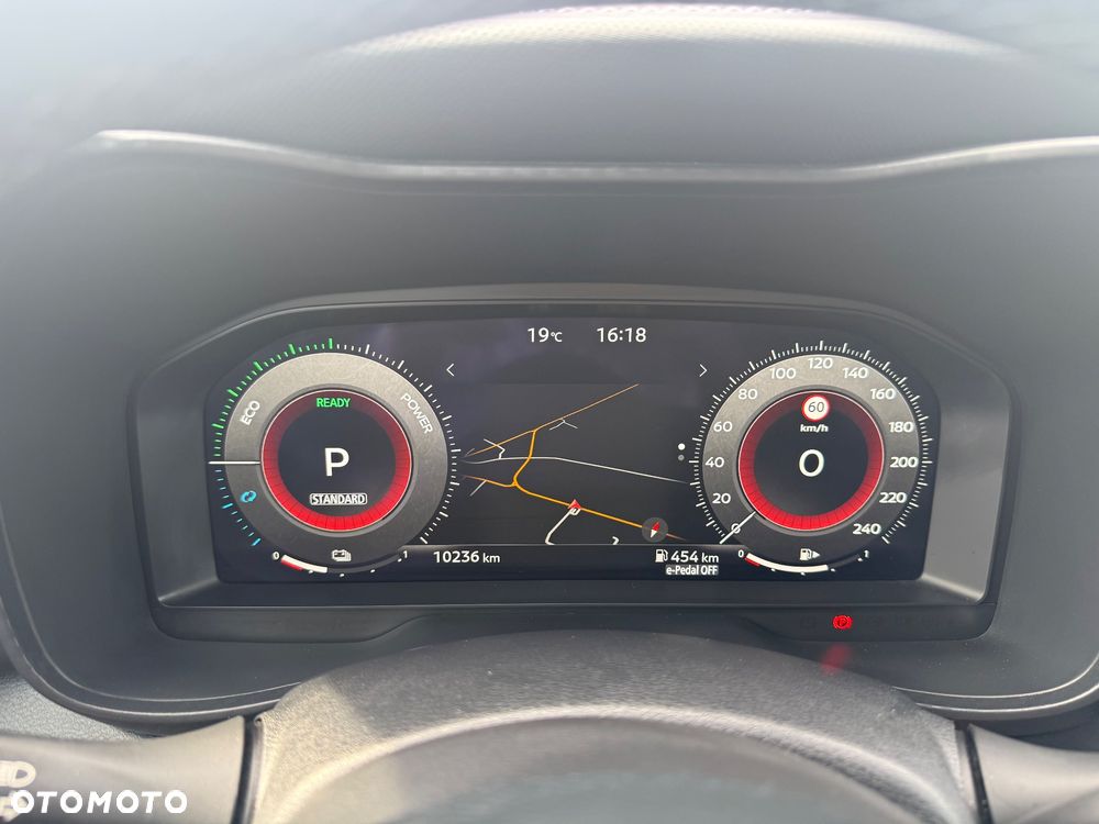 Nissan Juke 1.6 4AMT Tekna - 17