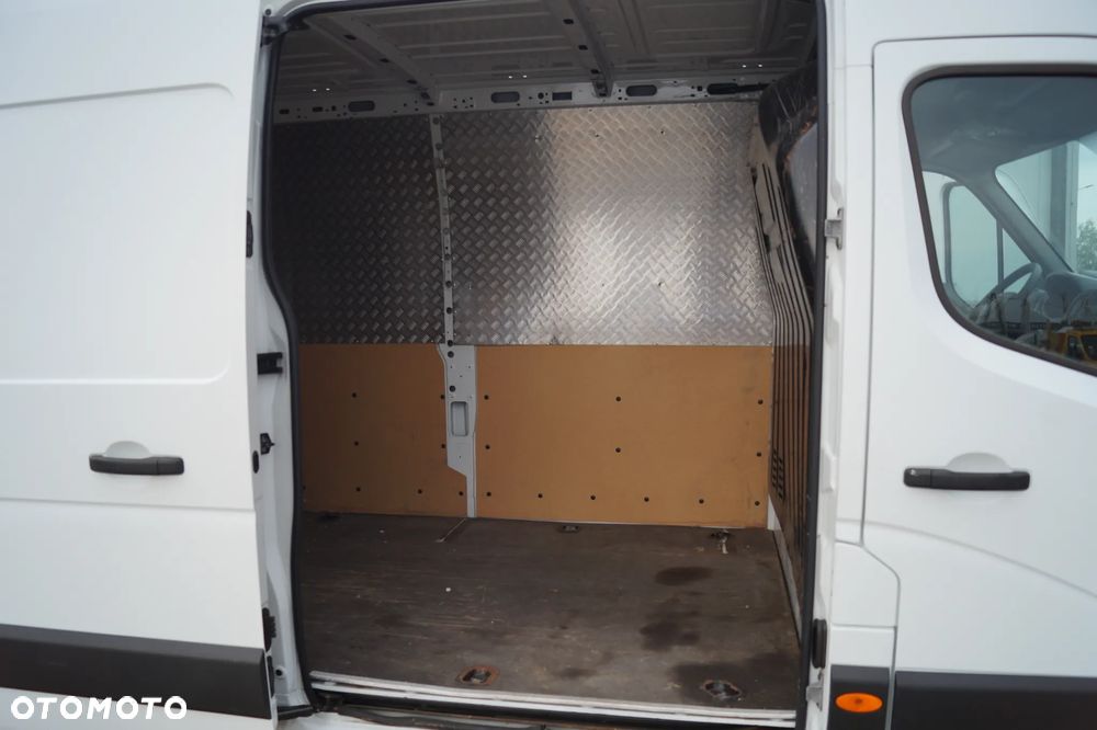 Opel Movano - 25