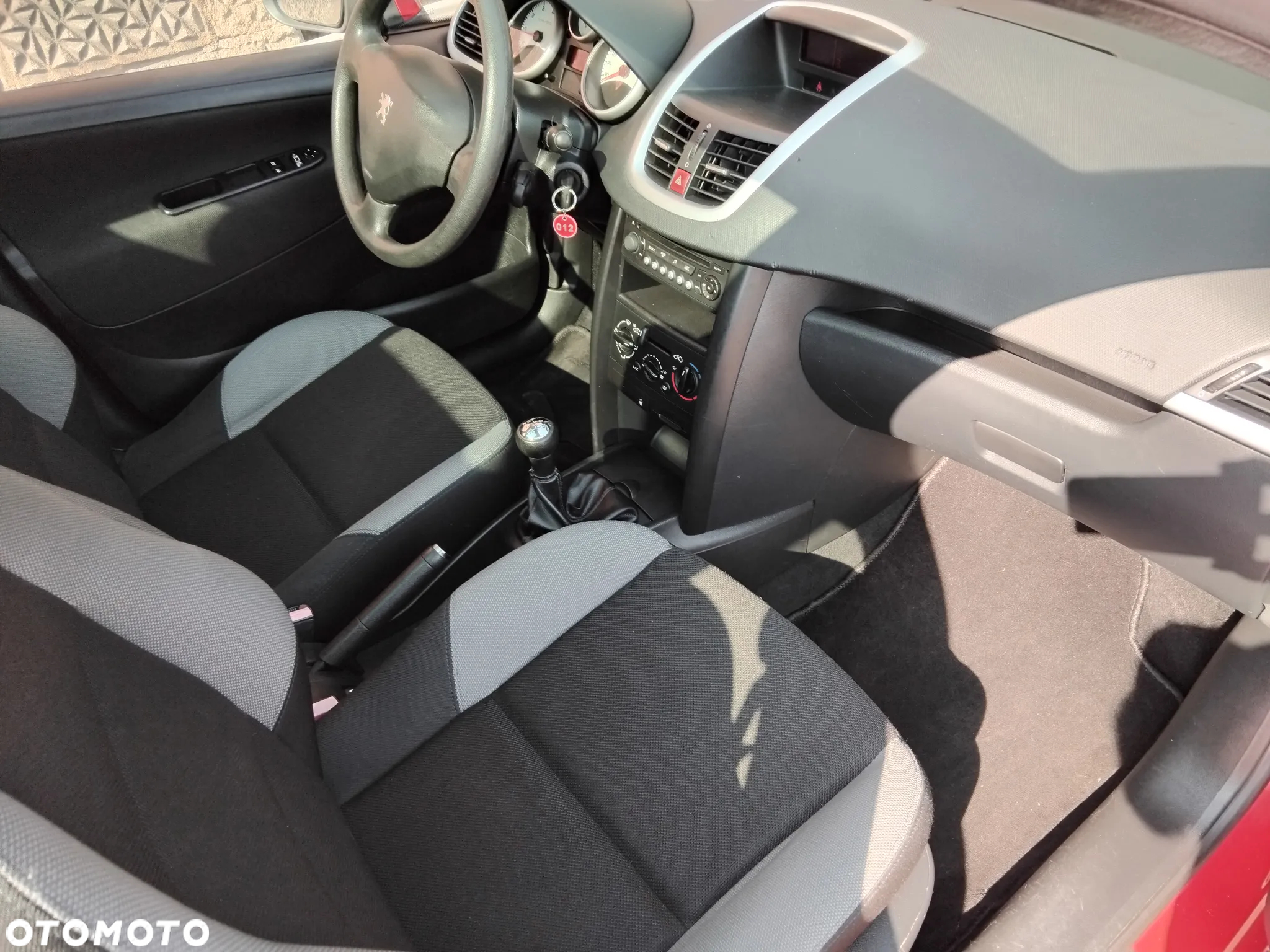 Peugeot 207 1.4 Trendy - 12