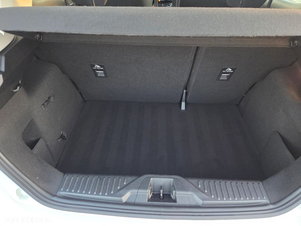 Ford Fiesta 1.0 EcoBoost Titanium - 10