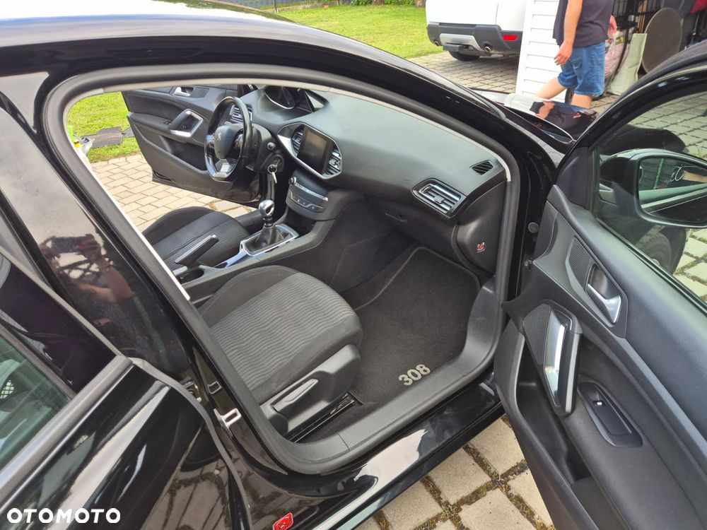 Peugeot 308 1.6 BlueHDi Active S&S - 10