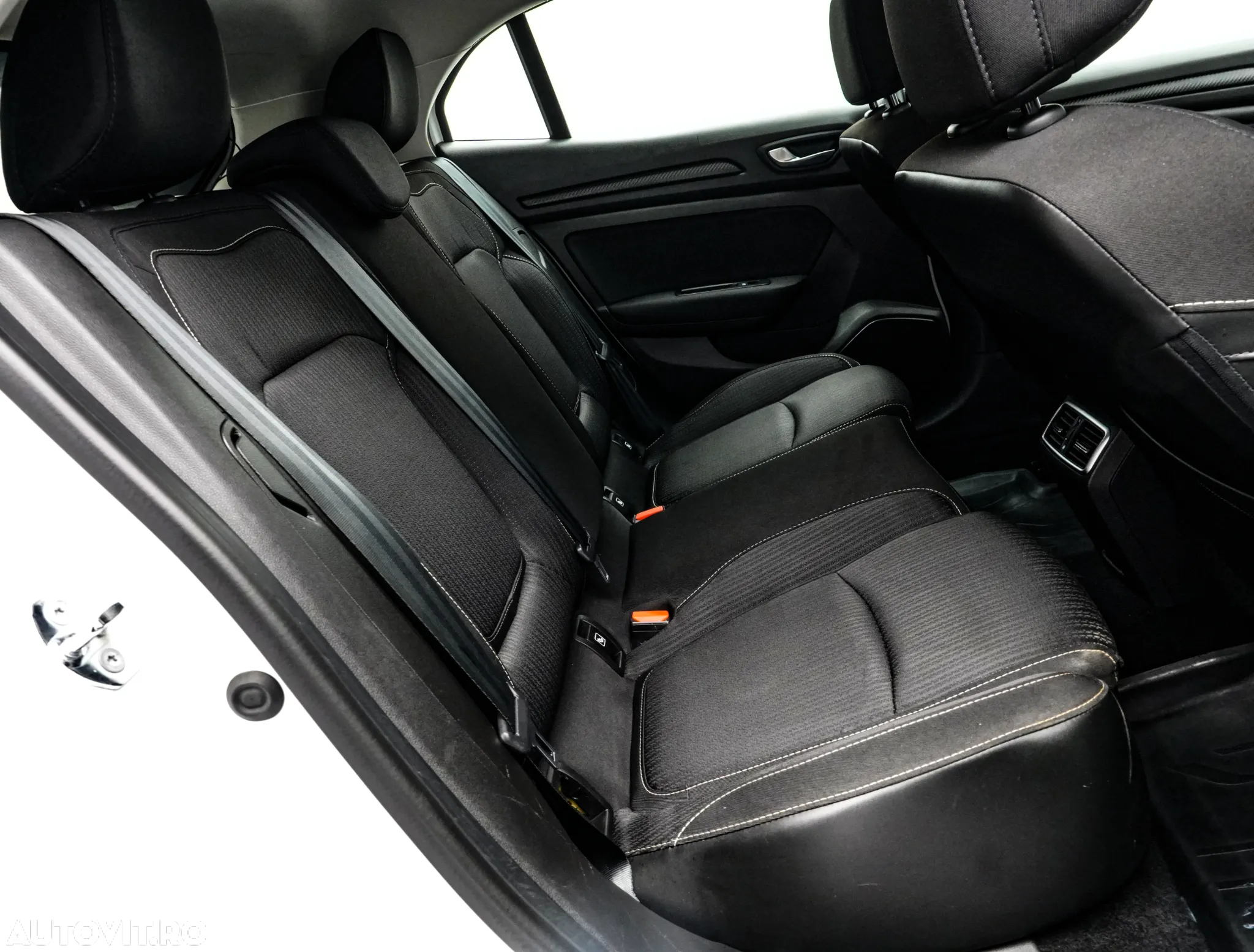 Renault Megane Blue dCi 116 Zen - 17