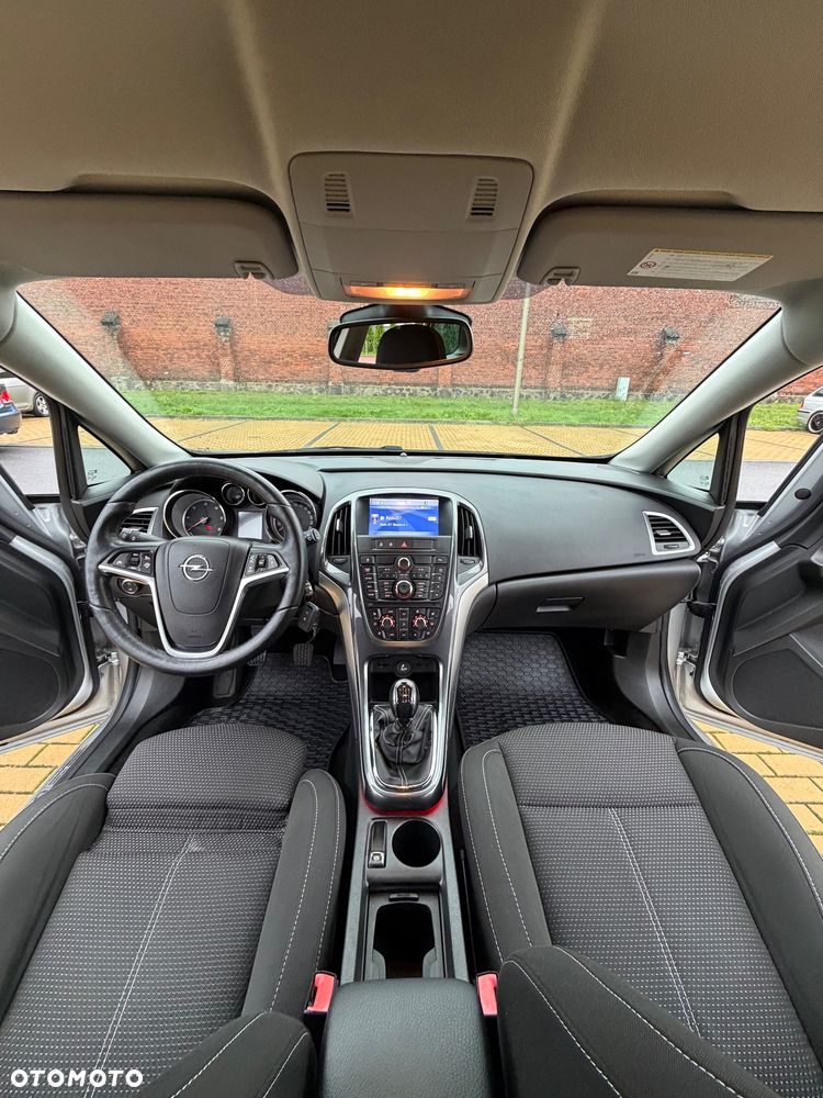 Opel Astra - 20