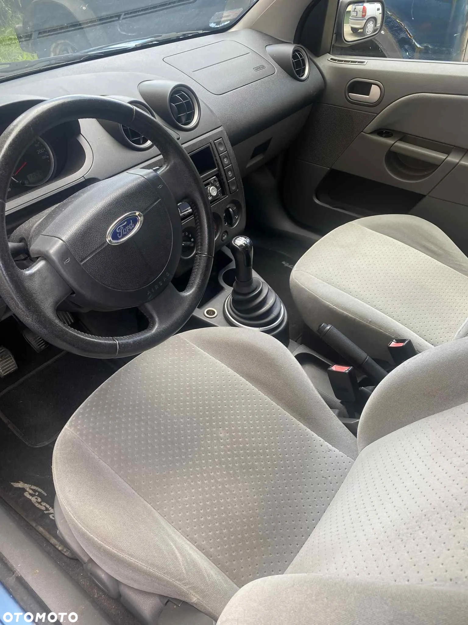Ford Fiesta - 3