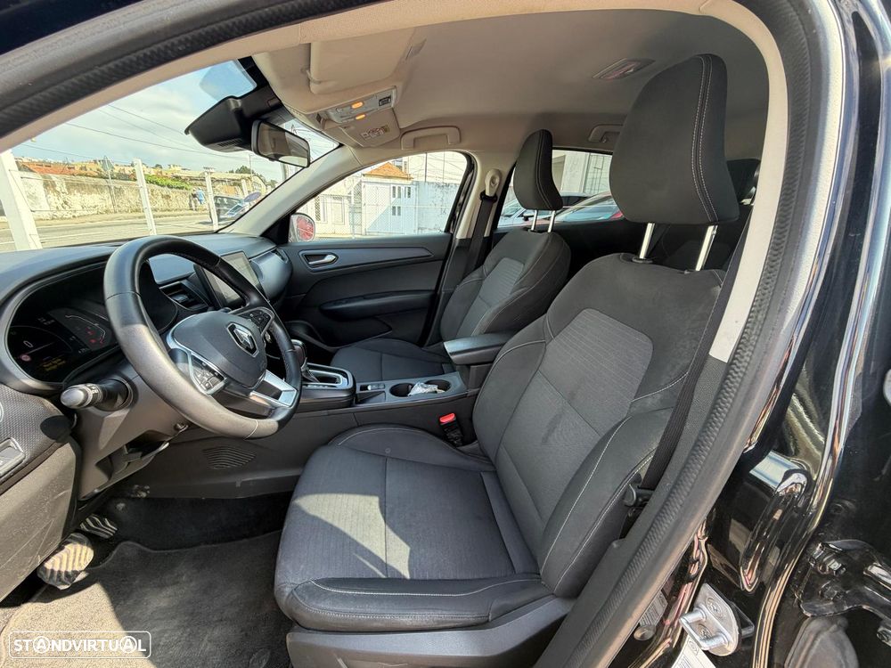 Renault Arkana 1.6 E-Tech Business - 10