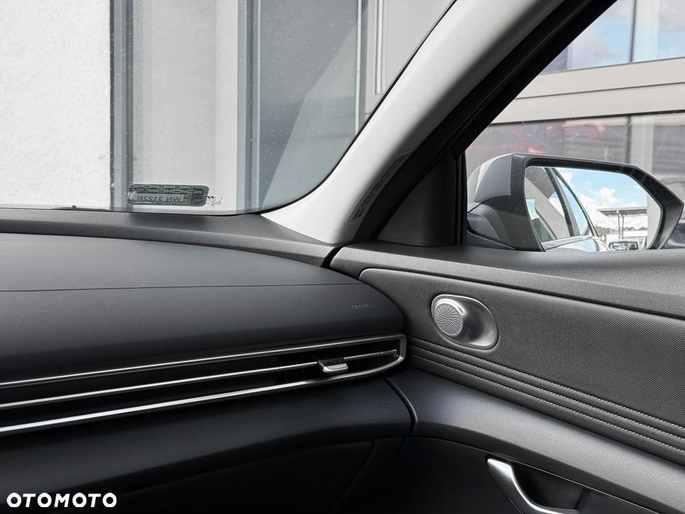 Hyundai Elantra 1.6 Smart CVT - 19