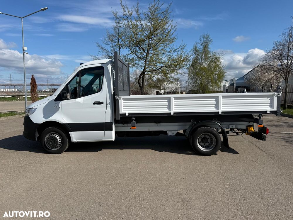 Mercedes-Benz Sprinter - 26
