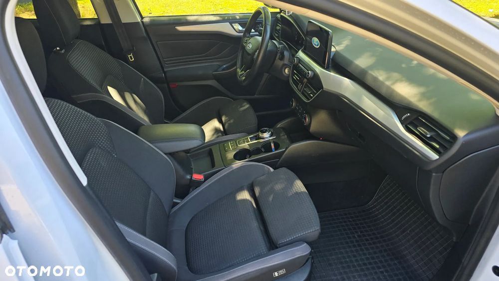 Ford Focus 2.0 EcoBlue Active - 15