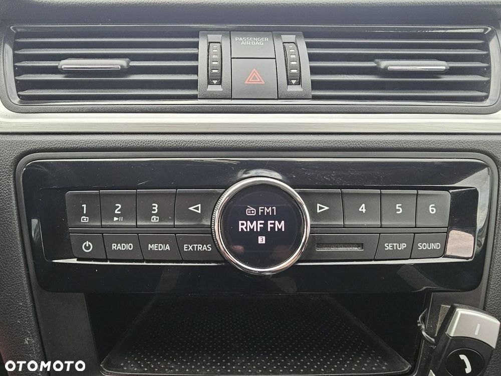 Skoda RAPID 1.2 TSI (Green tec) Ambition - 19