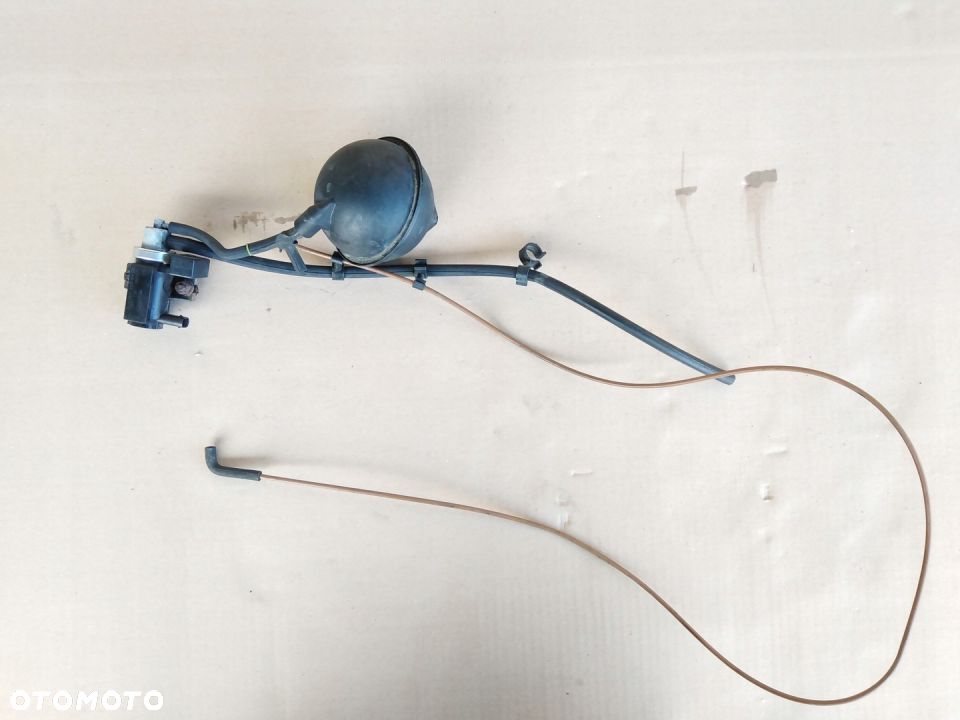 MERCEDES ZAWÓR PODCIŚNIENIA TURBO A0041539328 - 1