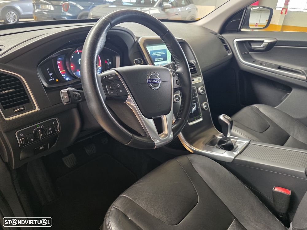 Volvo XC 60 — fotografia 12