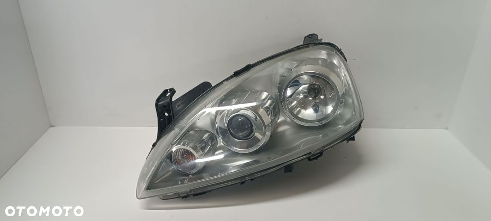 OPEL CORSA C LIFT LAMPA PRZÓD PRZEDNIA LEWA  EUROPA - 1