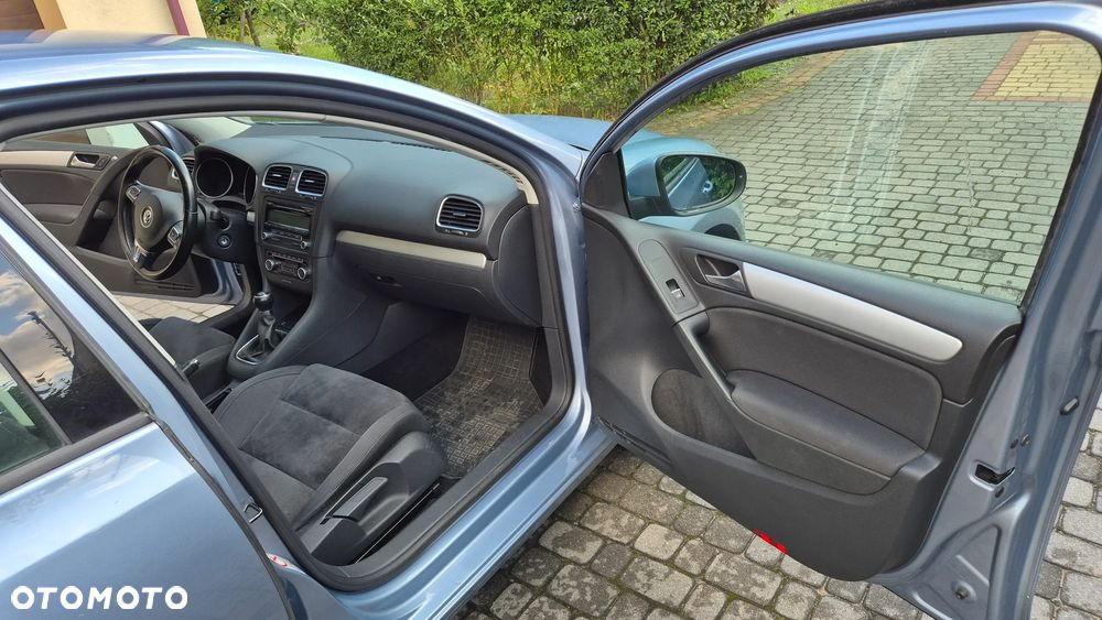 Volkswagen Golf 2.0 TDI Highline - 16