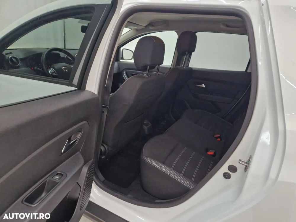 Dacia Duster 1.5 Blue dCi 4WD Prestige jante 17" - 10