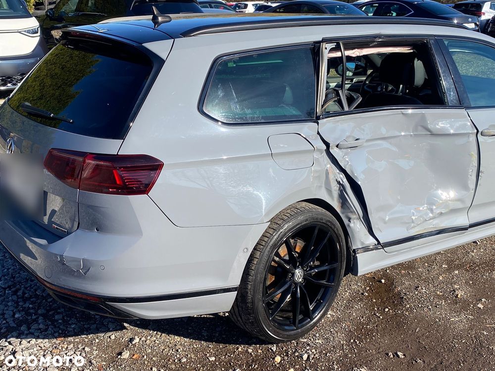 Volkswagen Passat Variant 2.0 TSI 4Mot R-Line Edition DSG - 9