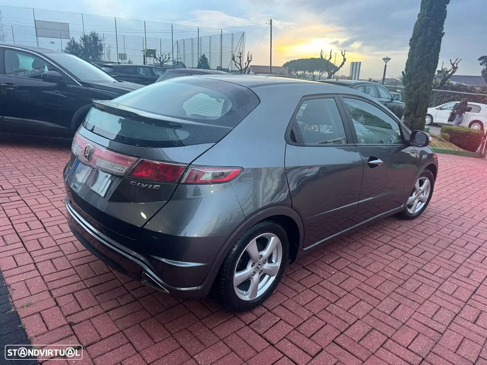 Honda Civic 1.4 i-VTEC Sport - 13