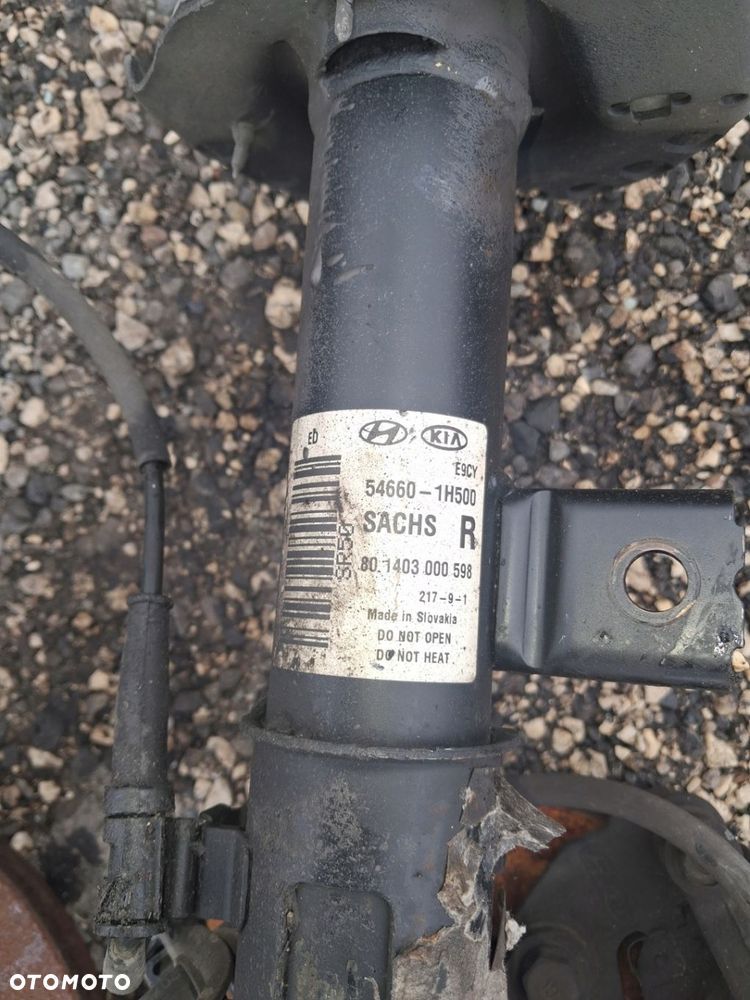 Amortyzator Mcpheron zwrotnica prawy przód Kia CEED I 1.6 CRDI 54660-1H500 - 3