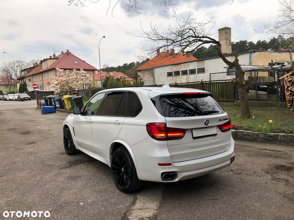 BMW X5 M M50d - 9
