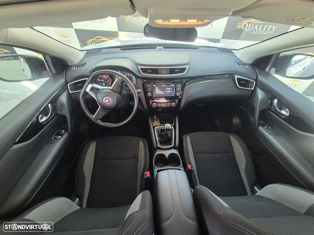 Nissan Qashqai 1.5 dCi VISIA - 14