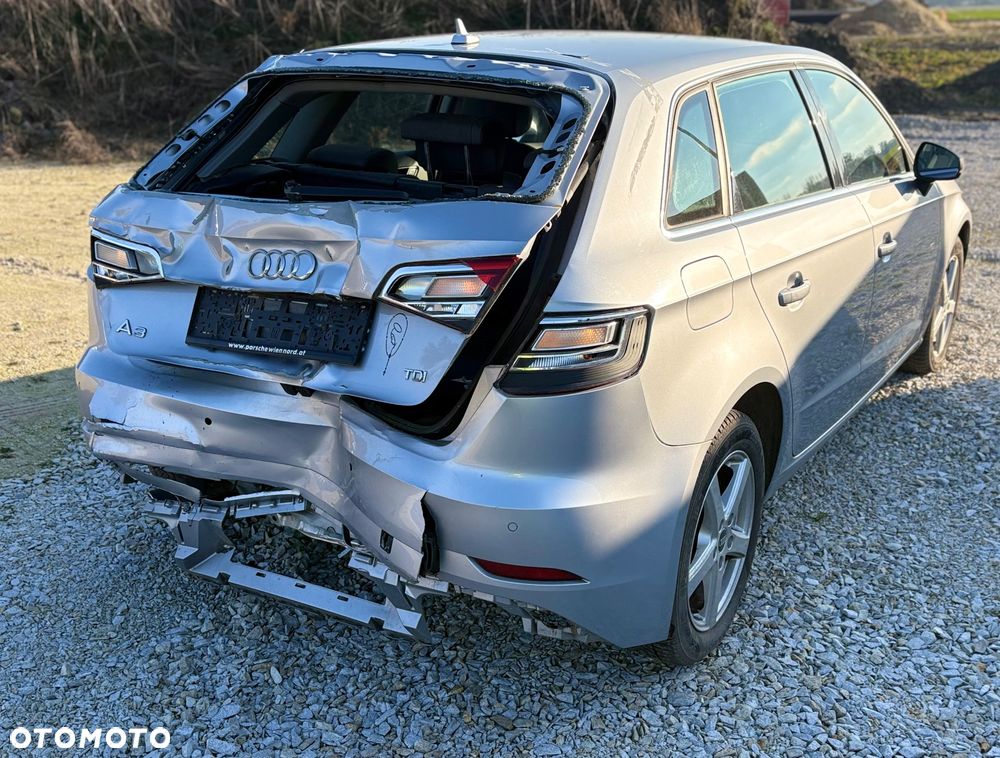 Audi A3 Sportback 1.6 TDI Sport S tronic - 5